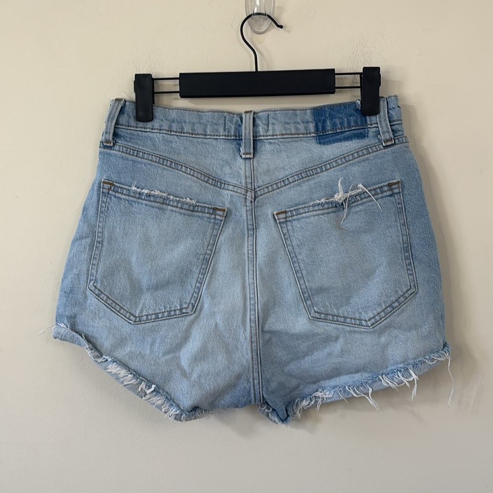 Abercrombie & Fitch Curve Love High Rise Mom Short Size 28 - Picture 4 of 6